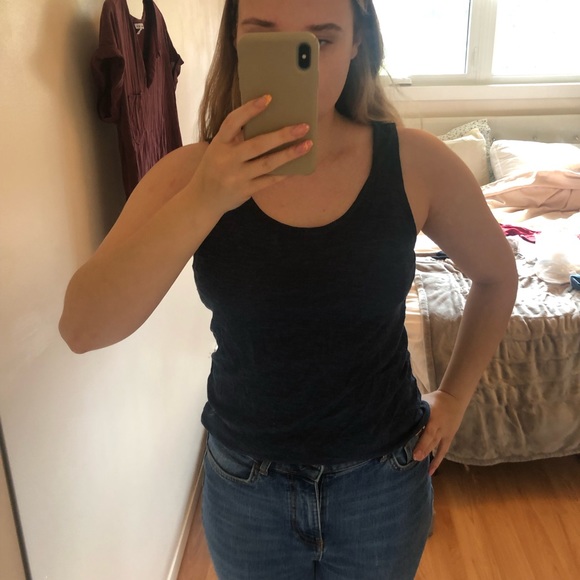 Blue hand made tank with back detail - Picture 3 of 4